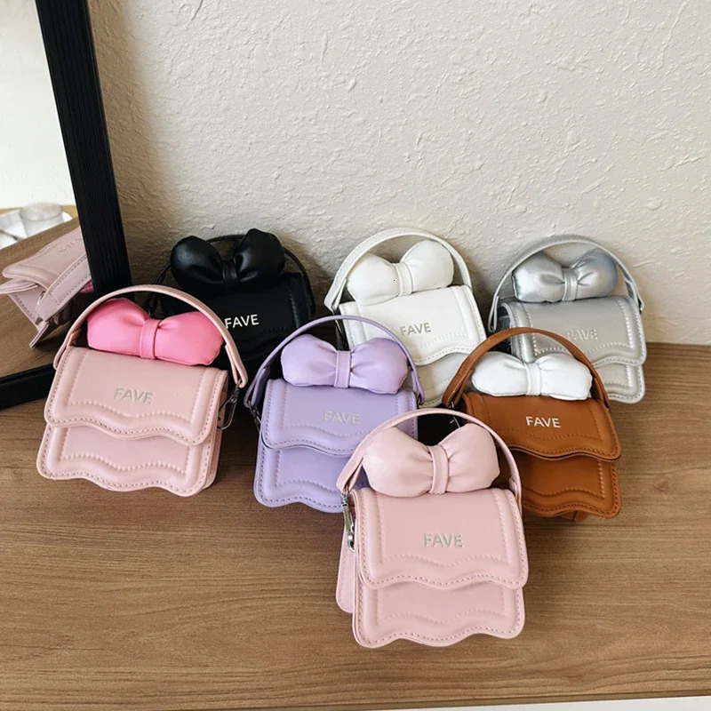 PU Leather Sweet Kids Shoulder Bag Solid Color Button Girls Princess Handbag Cute Travel Baby Mini Bags for Girl Boy 250219