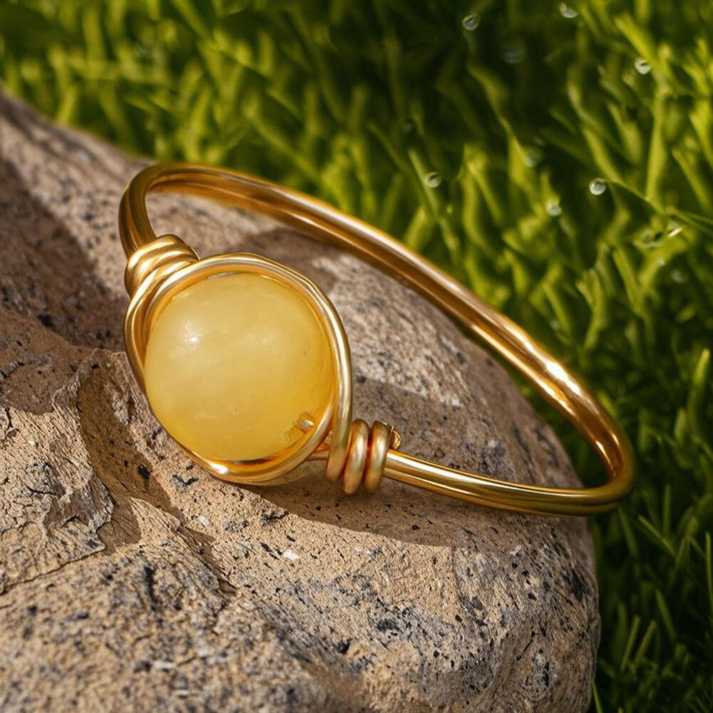 French style light luxury green agate half women's natural stone ring, high-end feel, ins style, no fading