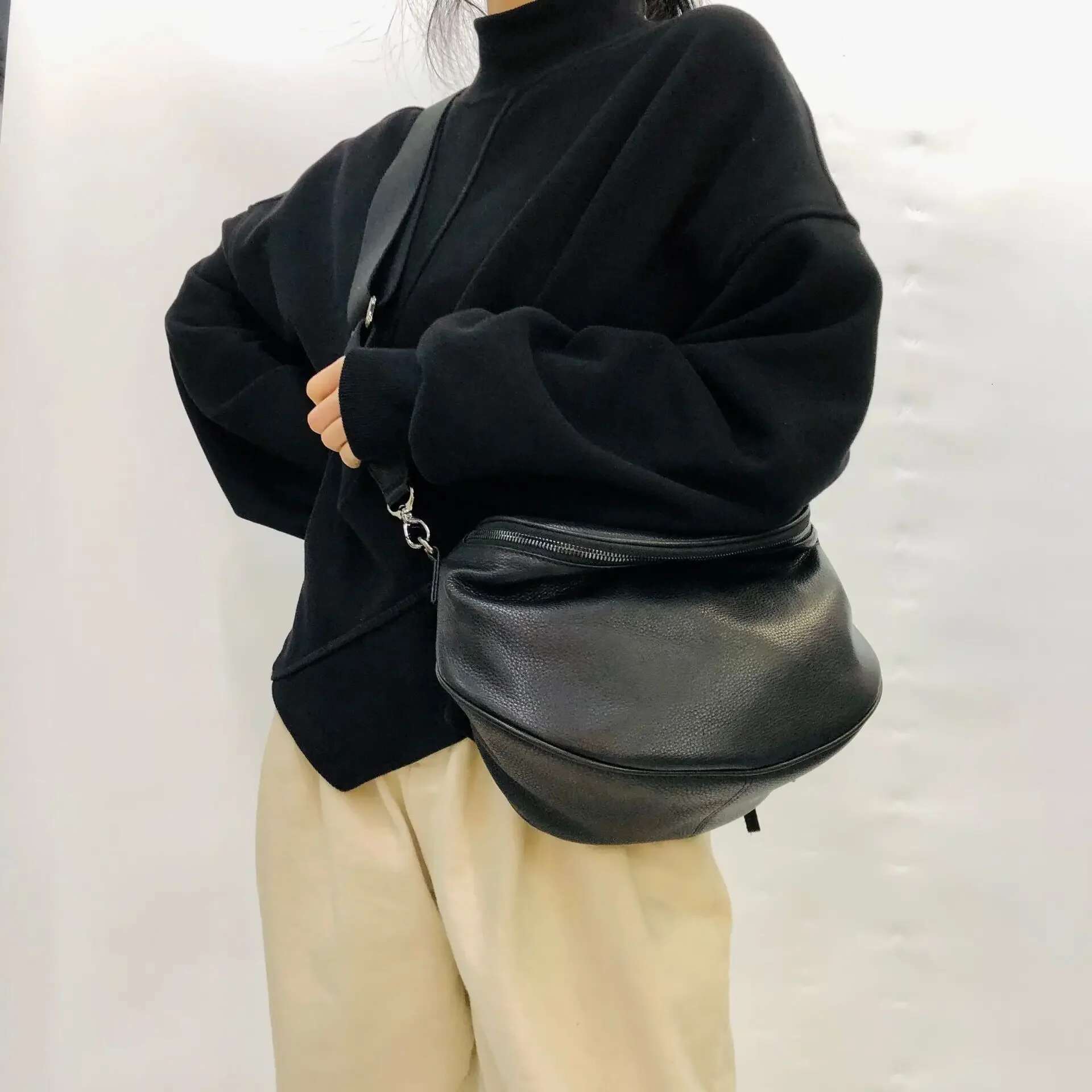Handmade Genuine Leather Soft Saddle Bag Women's Personalized Chest Bag, Large Capacity Shoulder Handbag, High-Quality Crossbody