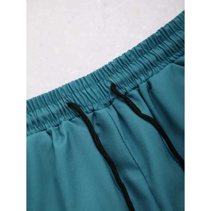 Summer Fashion Suit Mens Stripes 3D Printing Mens Quick-dry Shirt + Loose Drawstring Shorts Mens Vacation Leisure SuitXJ250218