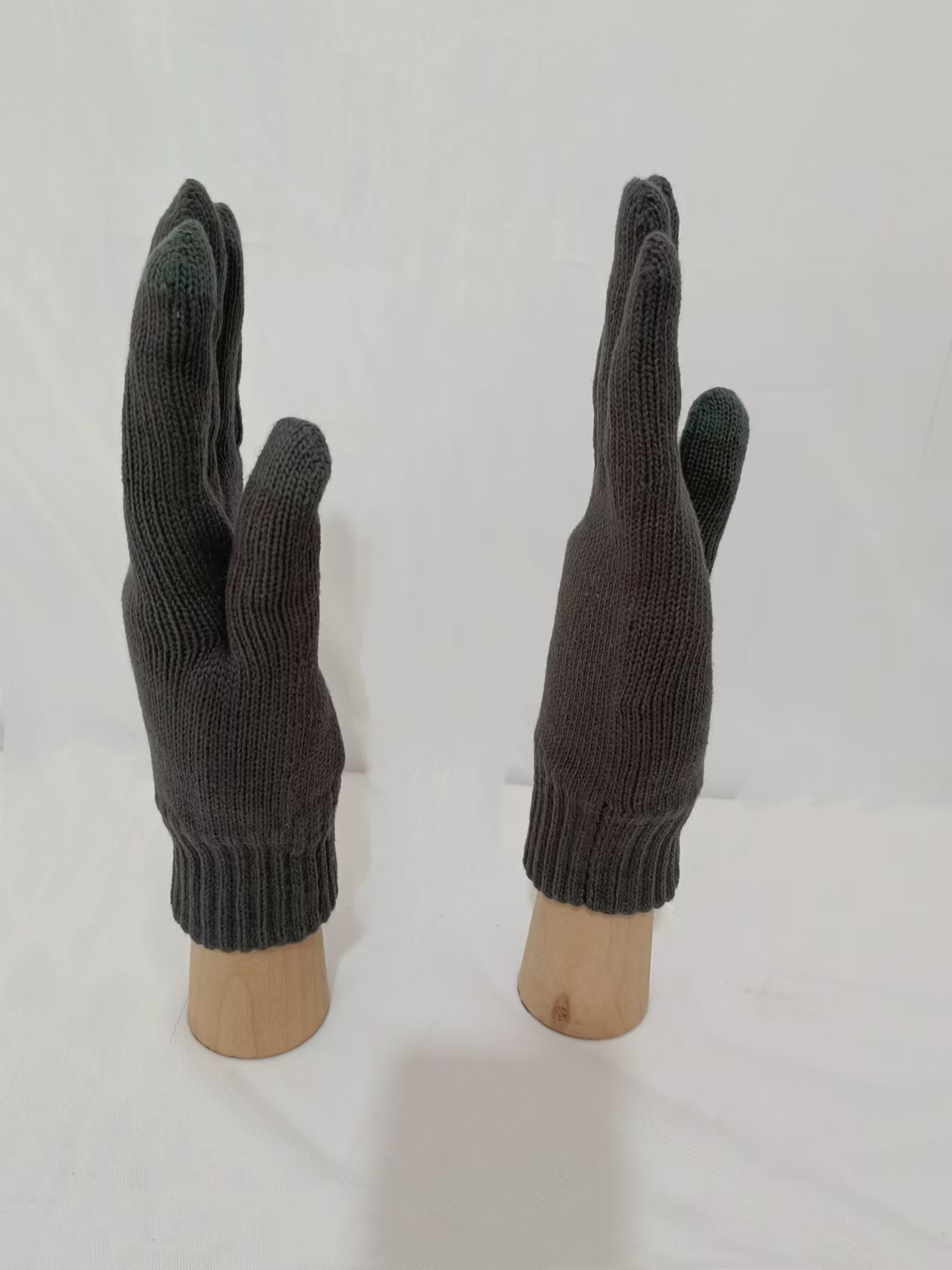 Men's fall and winter warm padded outdoor riding cotton nitrile blend touch screen knitted gloves XYS001