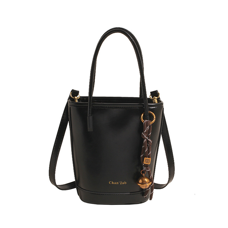 Simple handbag for women in spring 2025, new Korean version bucket bag, versatile and fashionable single shoulder crossbody bag #swissmilitary