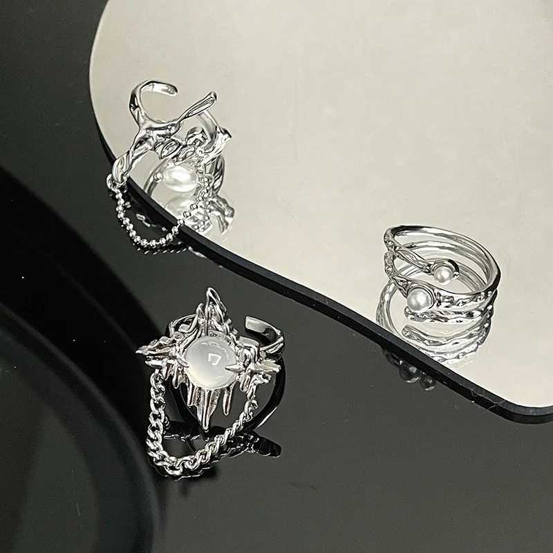 Vintage Irregular Pearl Open Ring for Women Men Punk Gothic Sliver Color Crystal Adjustable Couple Rings Y2K Egirl Jewelry GiftsXJ250219
