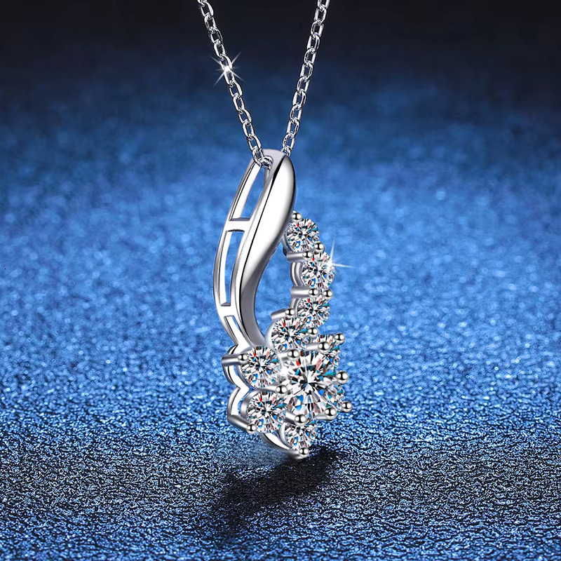 Hotsale VVS D Color Moissanite Dia Pendant Necklace for Women S Sterg Sier Jewelry Girl Wholesale