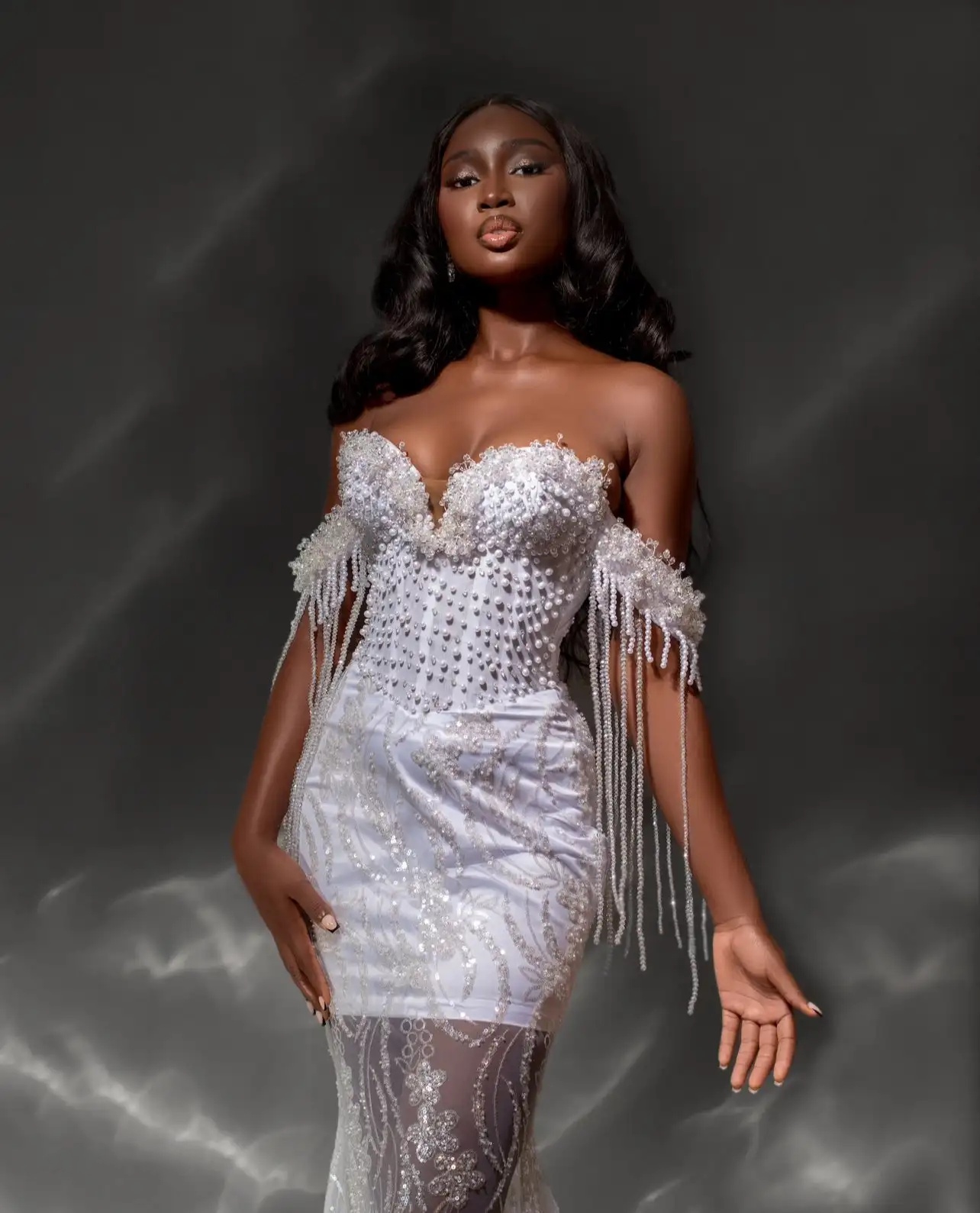 Stylish Off Shoulder Wedding Dresses Pearls Crystal Mermaid Bridal Gowns Tassel Customized Lace Up Backless Princess Sweep Train Bride Dress Vestidos 
