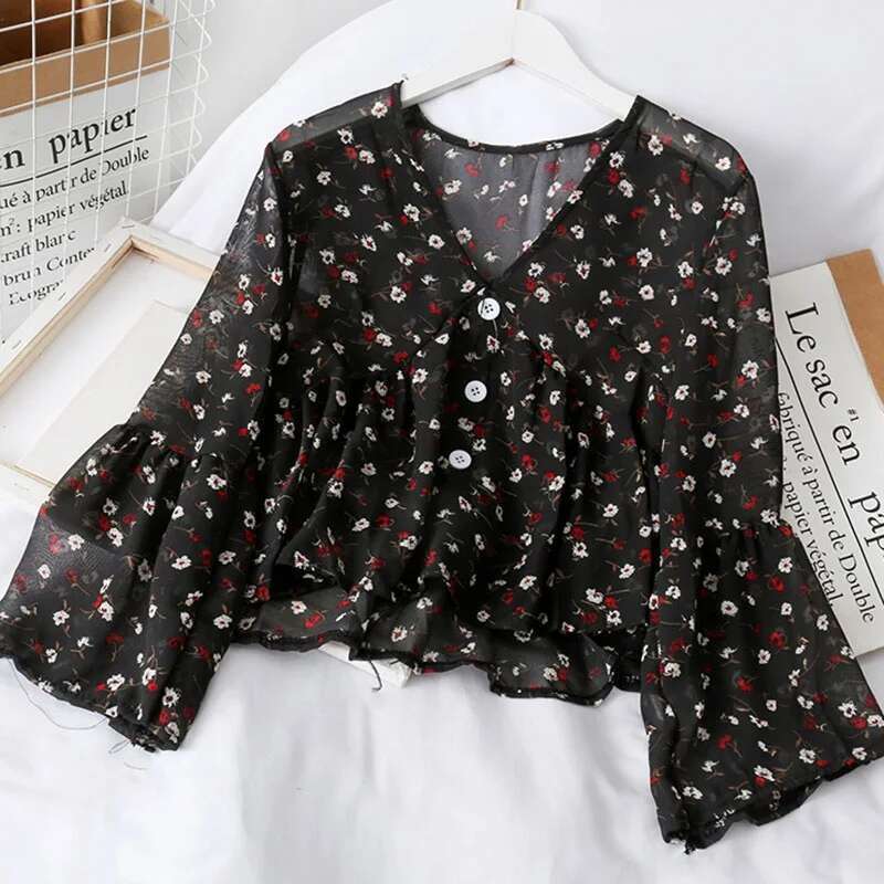 Fragmented Wer Shirts Spring New V Neck Top Bubble Flare Sleeve Shirt