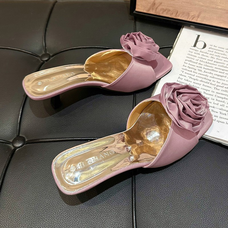 2025 new hot free shipping designer sandals for womens High heeled sandals black beige purple French style low and floral cooldown