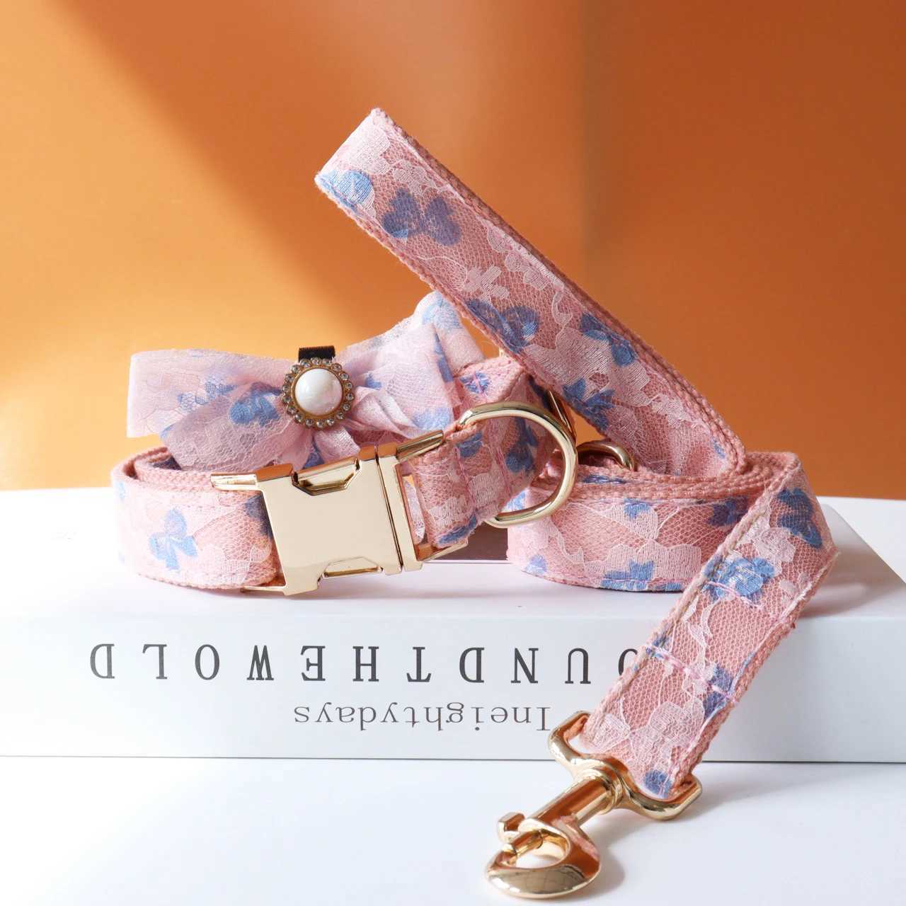 Personalized ID Lace Wedding Dog Collar Luxury Designer Rope Bow Customized Metal Soft Adjustable Pet Collar Get Married PartyXJ250218