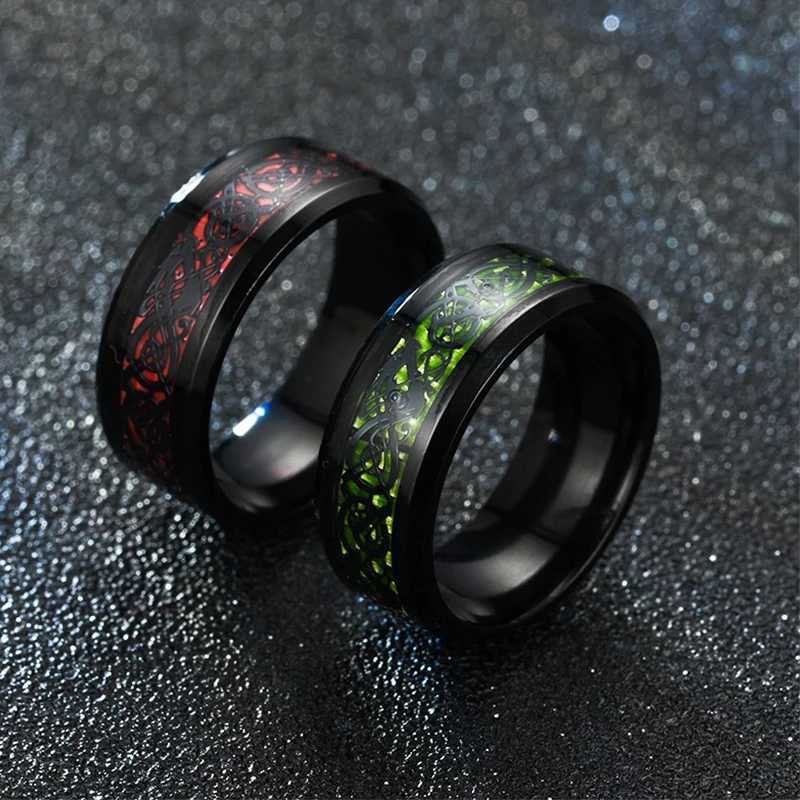 2024 Stainless Steel Dragon Ring for Men Inlay Purple Red Green Black Carbon Fiber Ring Wedding Band Jewelry Size 6-13XJ250219