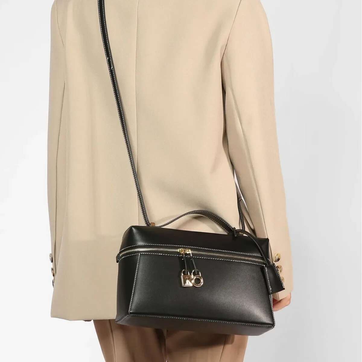 2024 Spring Summer New Nichedesign Fashionable Versatile High-End Feel Commuting Handbag Single Shoulder Slant Crossbody Bag