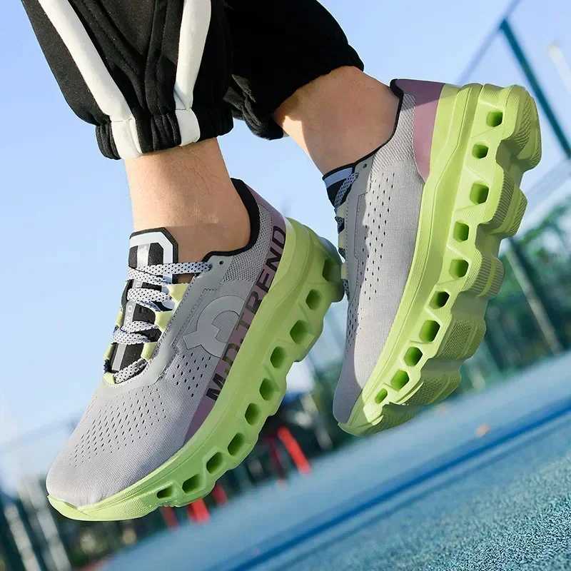 Casual Sneakers Men Running Shoes Luxury Mesh Summer Lightweight Platform Fashion Basketball Walking Shoes for Men Sports ShoesC250325