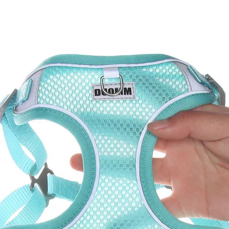 Dog Harness Leash Set for Small Medium Dog Cat Chest Strap Reflective Dog Clothes Vest Set Chihuahua Outdoor Walking Pet SupplieXJ250218