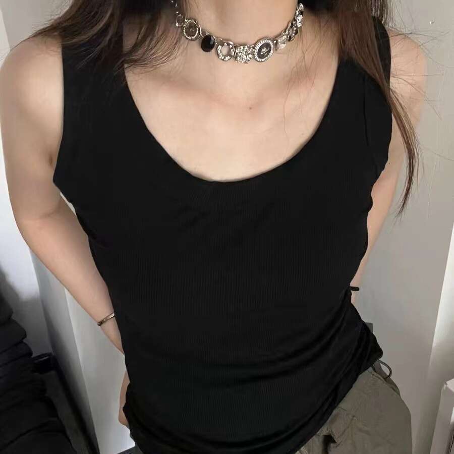 Y2k Sweet Cool Style White Button Necklace, Small and Popular Design, High end, Exquisite Collar Chain, Light Neckchain Trend