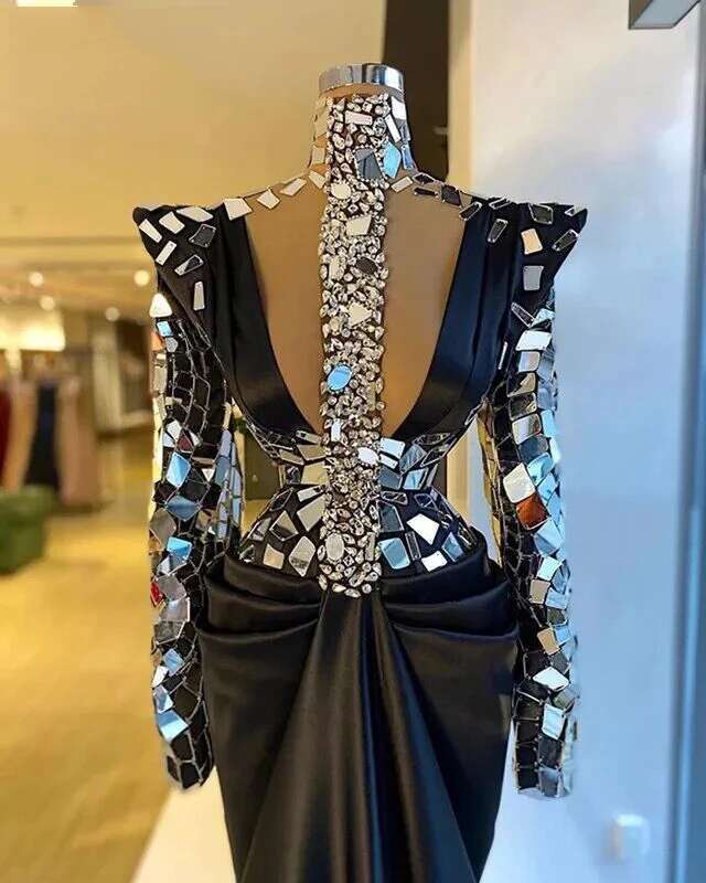 Sexy Black Prom Dresses Mermaid Beads Crystal Long Sleeves Dubai Formal Evening Party Night Gown Customized