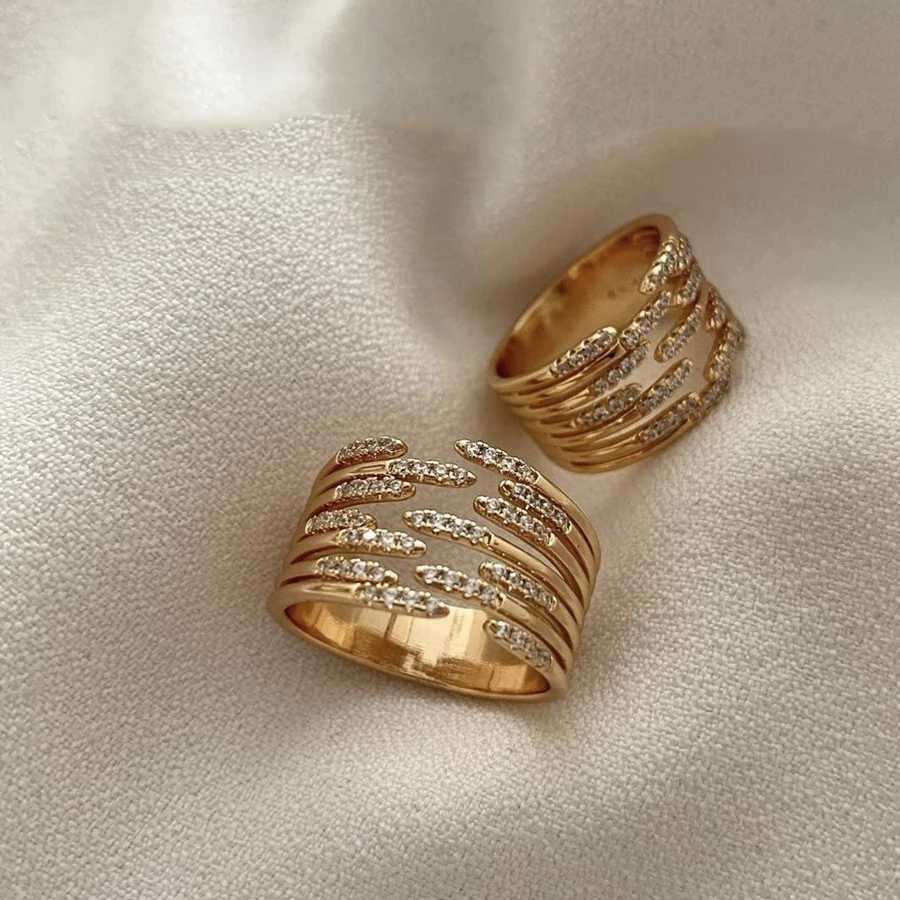 Zircon Double Crossed Shape Rings For Women Gold Plated Stainless Steel Cross Ring Luxury Wedding Couple Rings Aesthetic JewerlyXJ250219