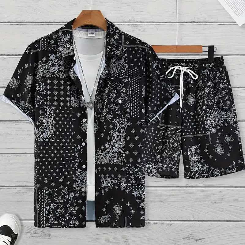 Hawaii Beach Holiday Mens Short sleeved Short sleeved Two piece Paisley Printed Pattern Breathable Set Fashion Mens Party SetXJ250326