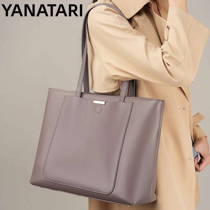 Women's Large Capacity Shoulder Bag High-End Ladies Genuine Leather Commuter Shopper Bags High Quality Handbag Big Tote