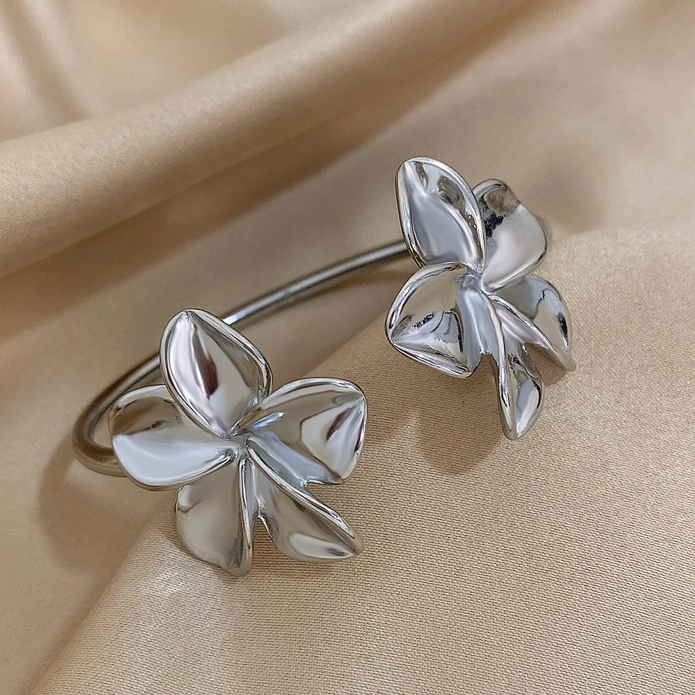 Greatera Stainless Steel Double Flower Cuff Bracelet Bangle for Women Gold Color Metal Floral Bracelets Waterproof Party Jewelry 250213