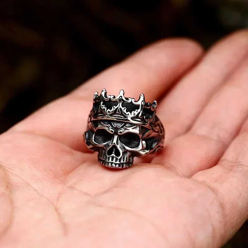 Gothic Skull Crown Open Adjustable Ring Personalized Mens Punk Rock Alternative Trend Cool Ring JewelryXJ250219
