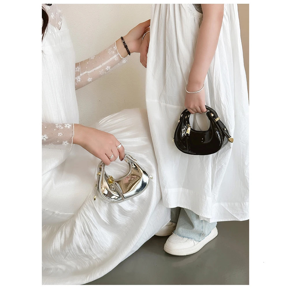 Laser Glossy Patent Leather Crossbody Bag for women Tote Bag Mother Kids Bags for Girl Purses and Handbags 250219