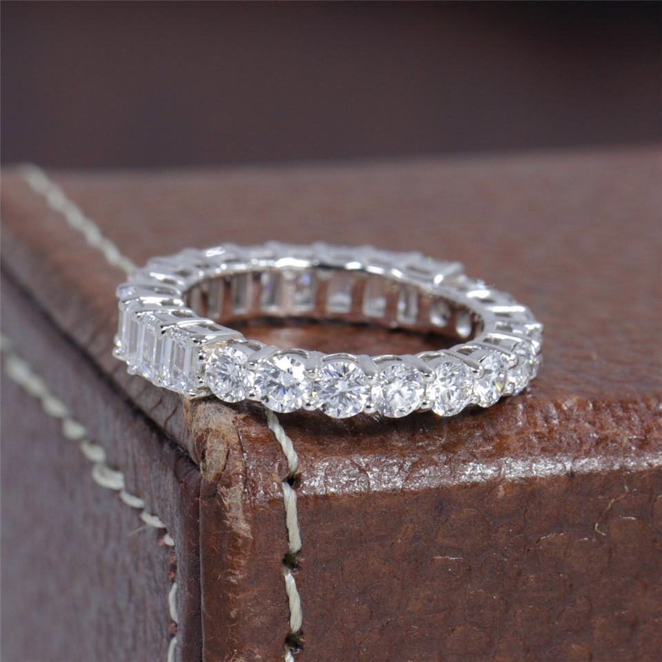 Jewelry18K Solid White Gold Full Eternity Band Lab Grown Diamond Band Half 3.0mm Round Half 4*3mm Emerald Stackable Band HPHT CVD Real Gold Women Wedd