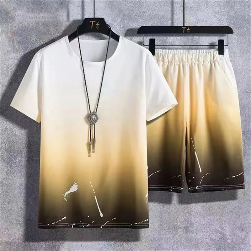 Summer Sportswear Men Gradient Printed Badminton Set Outdoor Running T-shirt and Shorts Comfortable and Breathable Clothing 250218