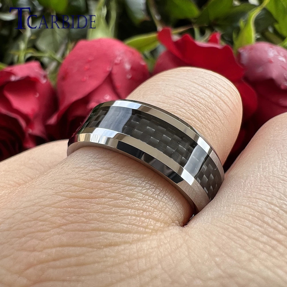 8MM Men Women Tungsten Carbide Ring With Carbon Fiber Inlay Beveled Polished Classic Gift Jewelry Comfort Fit 250218