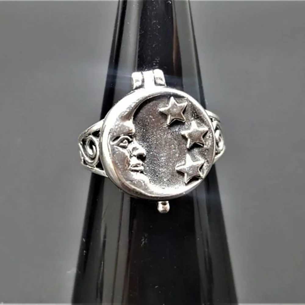 Men Punk Vintage Star Moon Flip Box Ring Open Ring Fashion Trend Hip-Hop Rock Style Popular Party Jewelry Creative GiftXJ250219