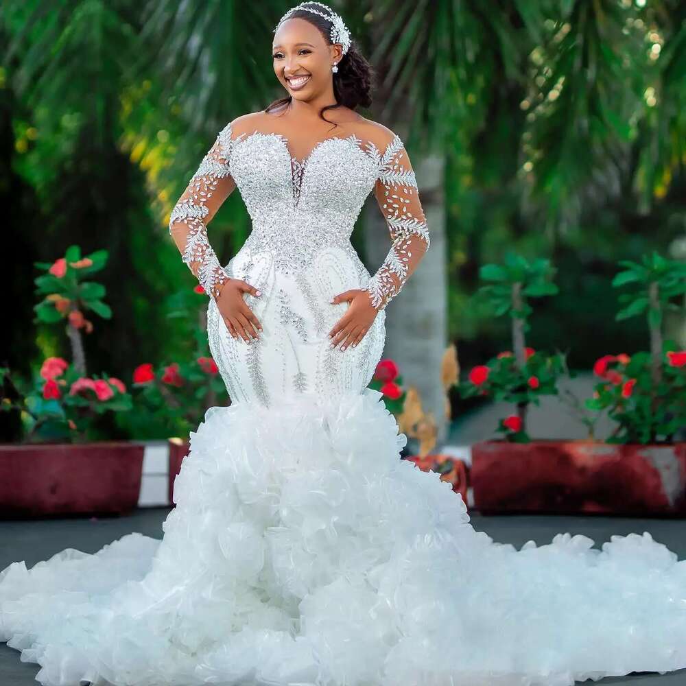 Customized Spark Crystals Rhies Garden Mermaid Wedding Dress African Long Sleeves Multi-Layered Ruffles Bridal Gowns