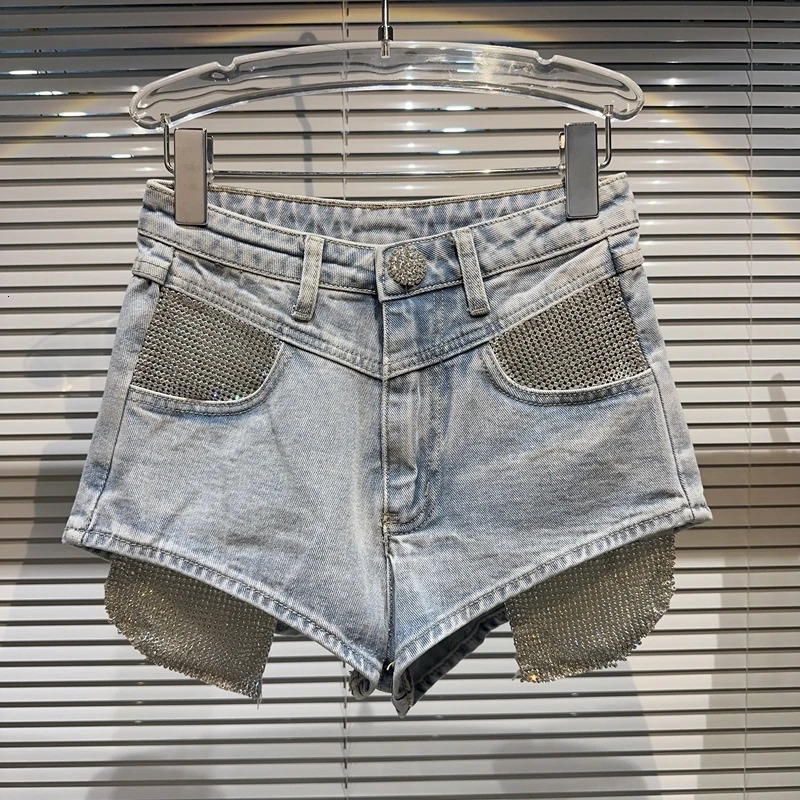 PREPOMP Summer Collection Rhinestone Pockets Light Blue Denim Shorts Women Slim Short Jeans GF468 250217
