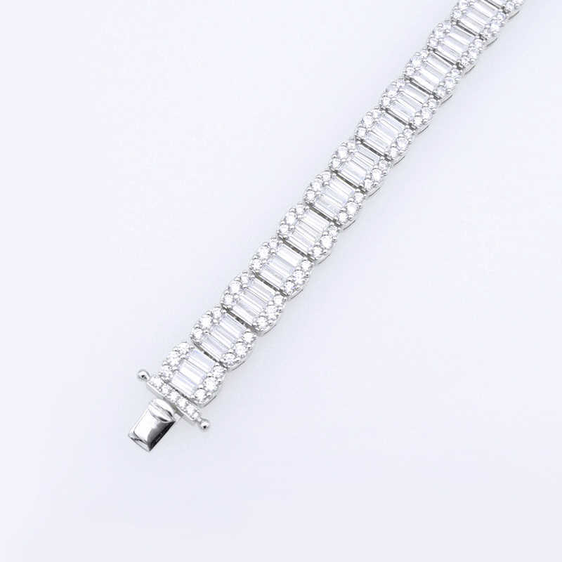 Luster Jewelry Hip Hop Jewelry 925 Sterling Silver Jewellery VVS Moissanite Tennis Bracelet With Green Emerald Gemstone for Men