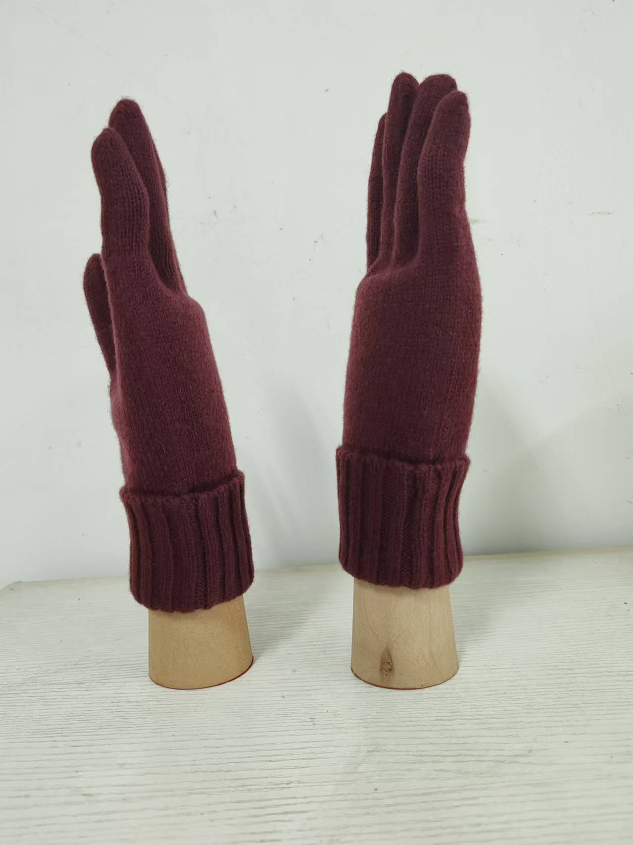 Men's Warm Wool Knitted Five Finger Gloves for Fall & Winter - Model XYS005