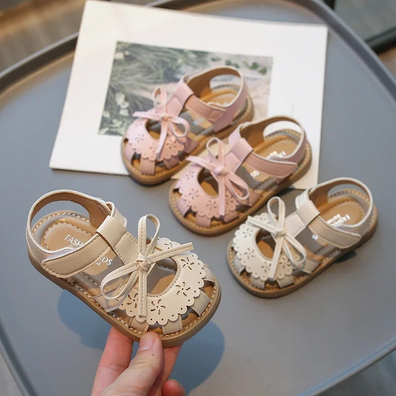 Summer Baby Girls Sandals Cut-Outs Lace Princess Shoes Children Sandals Anti Slip Soft Sole Toddler Kids Beach Shoes Size 21-30 250218