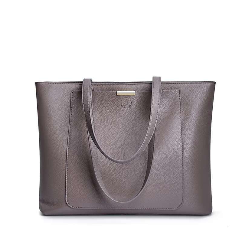Women's Large Capacity Shoulder Bag High-End Ladies Genuine Leather Commuter Shopper Bags High Quality Handbag Big Tote