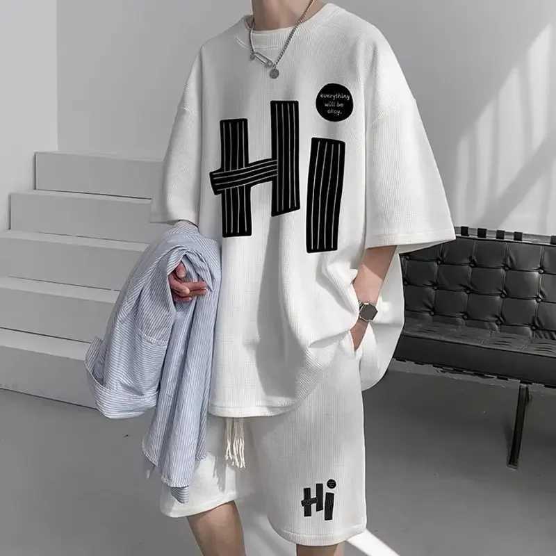 Casual Mens Summer T-Shirt Shorts Two-Piece Set Loose Fit Hong Kong Style Printed Plus Size SportswearXJ250218