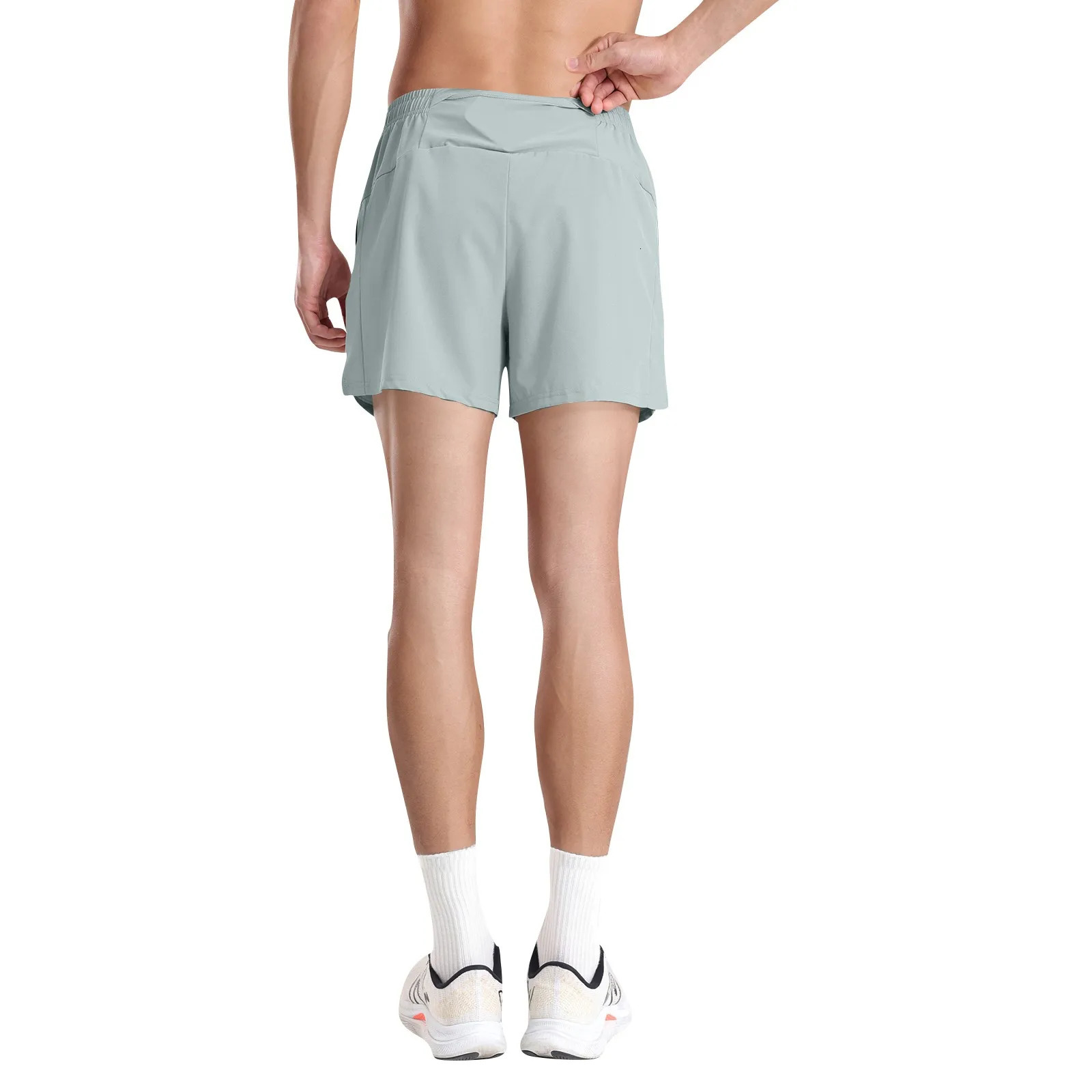 Mens quick drying sports shorts for summer leisure beach running training fitness threepoint pants breathable 10 style sweater 250219