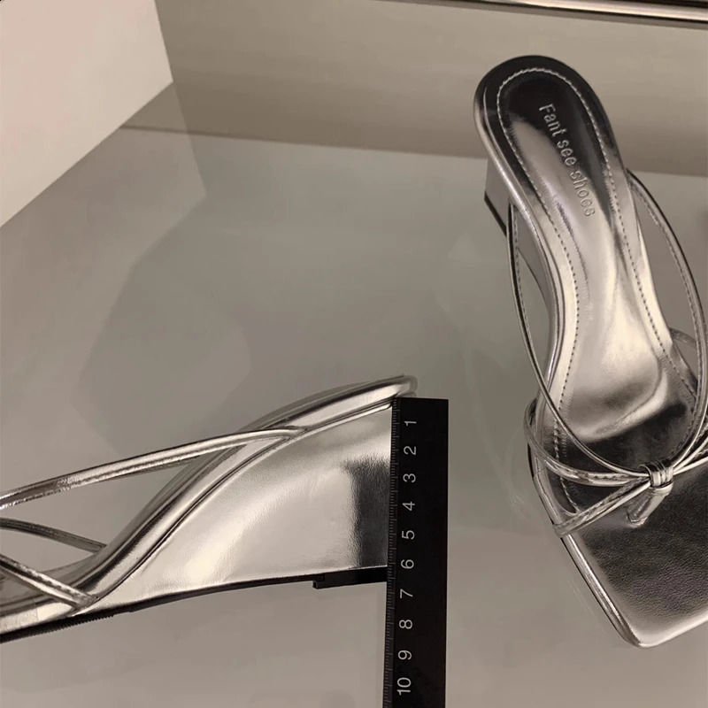 SUOJIALUN Summer Women Slipper Fashion Narrow Band Ladies Elegant Sandals High Weadge Heel Outdoor Elegant Slides 250213