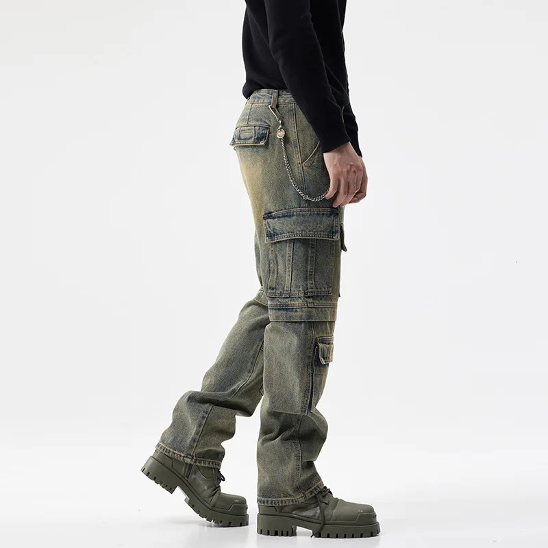 Retro and nostalgic mens jeans autumn and winter personalized multi pocket workwear trend Distressed Denim Y2K Trouser 250220