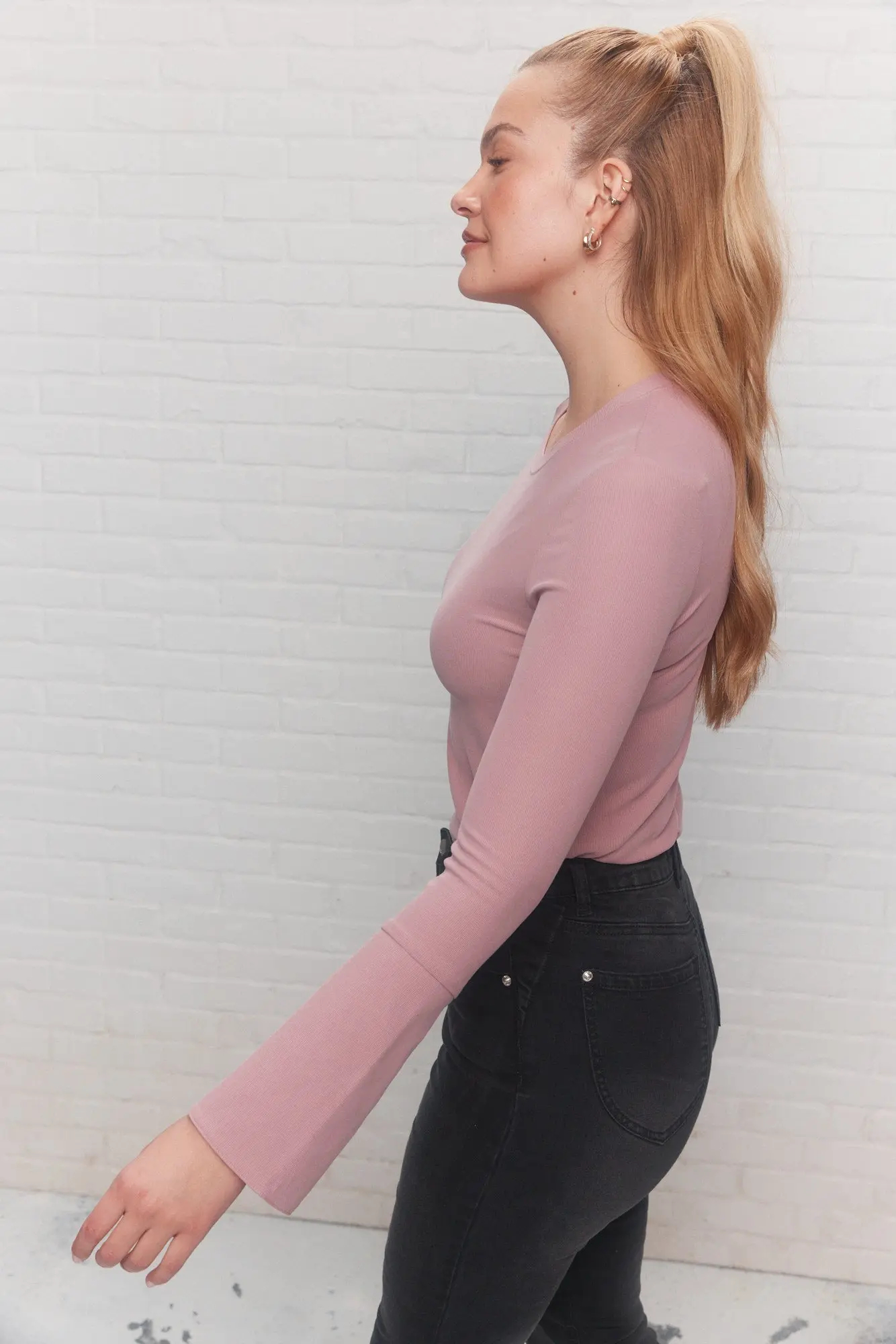 Basic Stretchy Ribbed Long Sleeve Fitted Pink Sweater Top with flared shirt cuffs