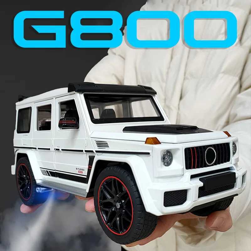 1 18 Benz G800 Off-Road Vehicle SUV Alloy Diecast Model Car Collection Sound Light Sprayable Toy Car Gifts for Kids BoyfriendXJ250220