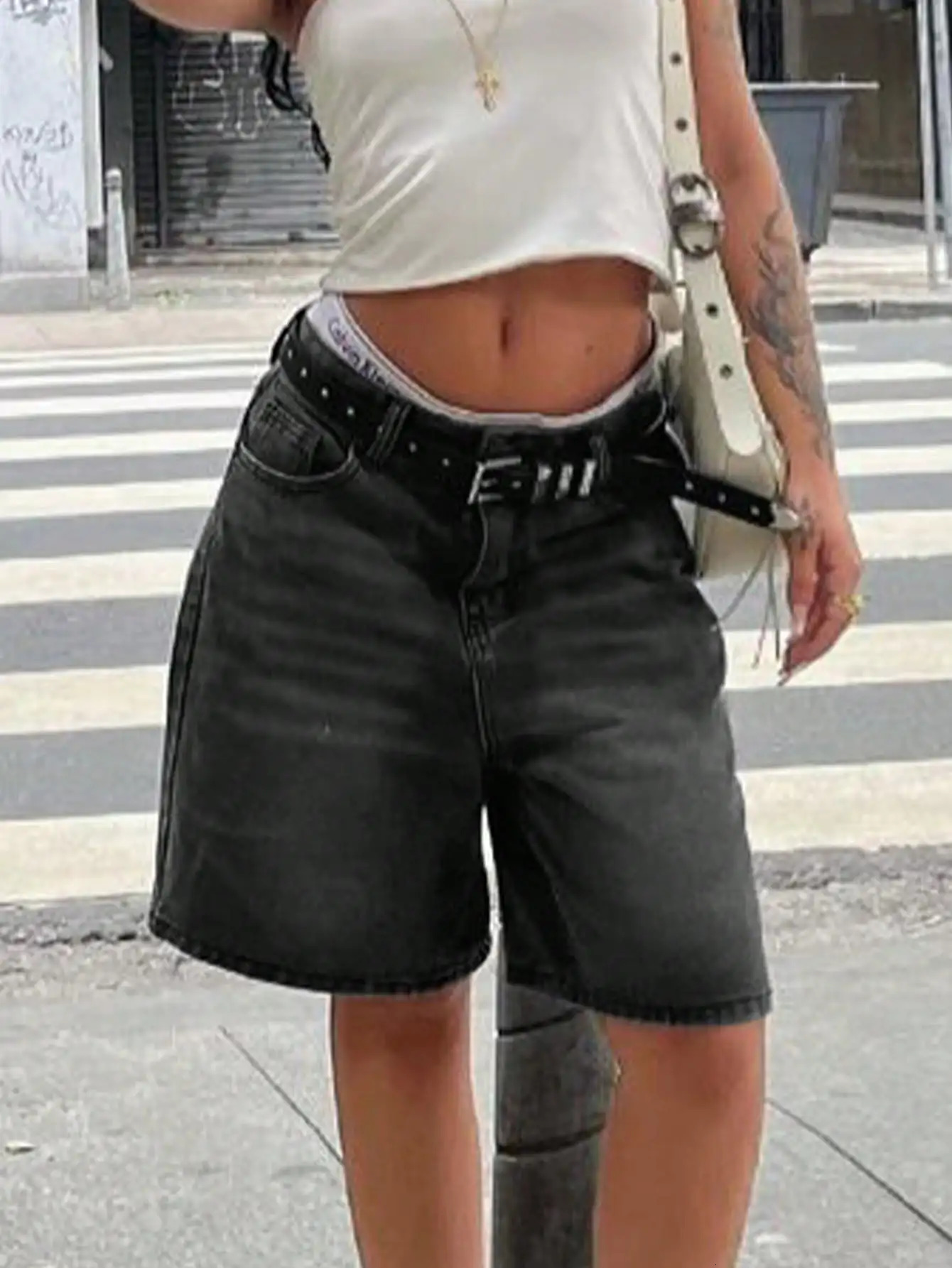 Y2K Street Vintage Washed Slant Pocket Cat Whiskered Trendy Style Wide Leg Bermuda Jeans Knee Length Denim Jorts Casual Shorts C 250219