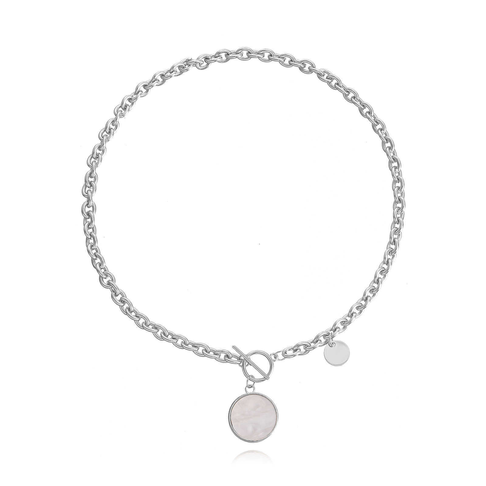 Pendant Necklaces Jewelry punk clavicle chain Christmas geometric Fritillaria Necklace womens fashion alloy sweater chain necklace H25219