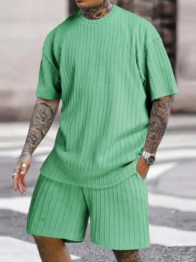 Mens Sports Solid Color Crew Neck Pullover Vertical T-Shirt Shorts Short Sleeves Two-piece Set 250220