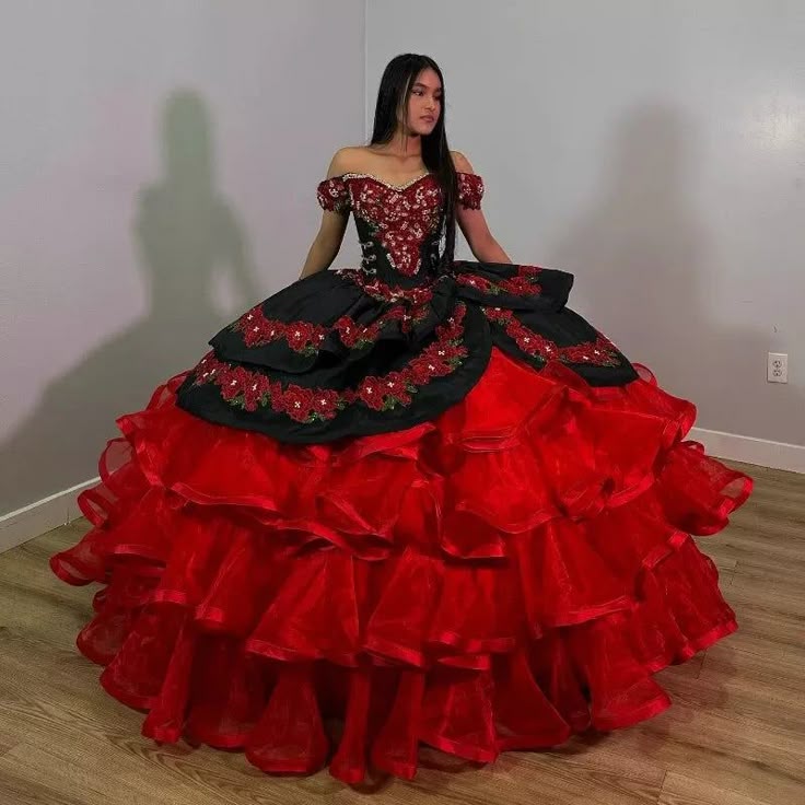 Charro Quinceanera Dress Off Shoulder Ball Gown prom Special Occasion Gowns Embroidery Floral Lace Appliques Crystals Beaded Sweet 16 Dresses Tiered