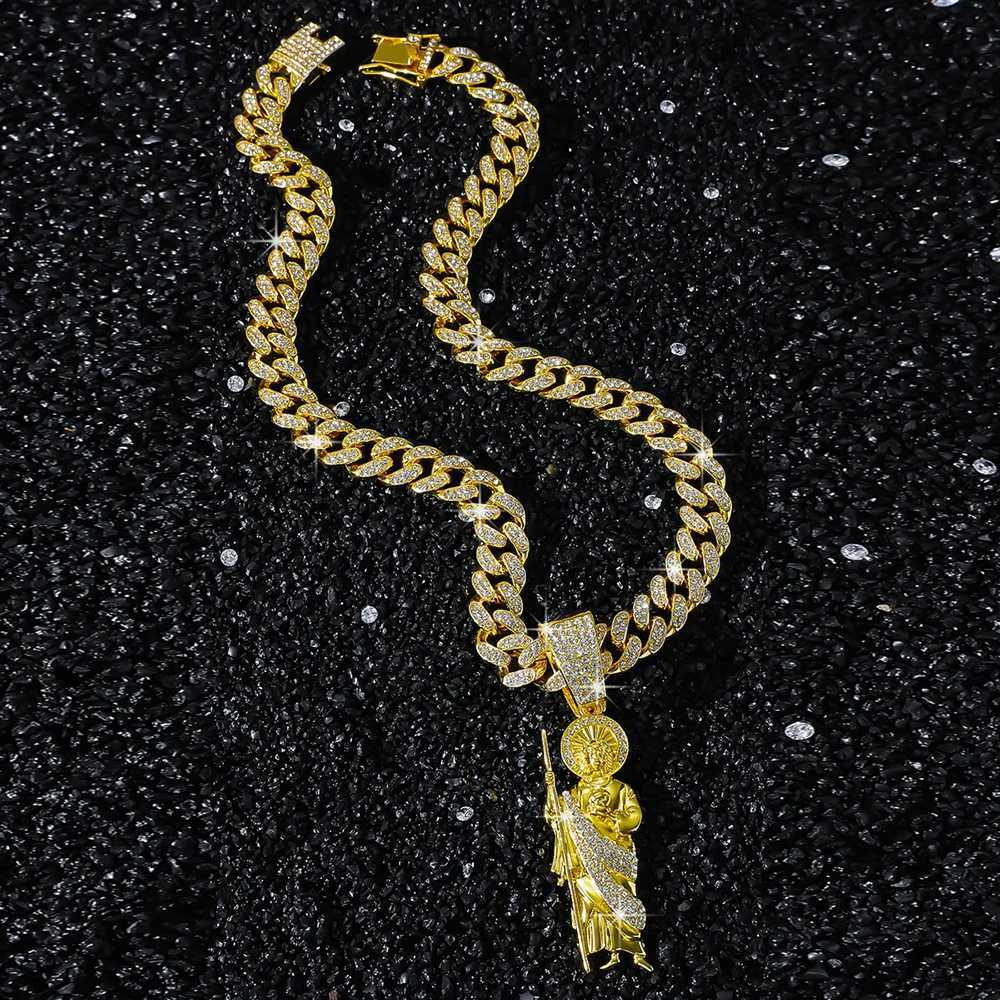 Hip Hop Men Bling d Out Crystal Miami Cuban Link Necklace For Women San Judas 13mm Cuban Chain Religious Jewelry Pendant GiftXJ250219