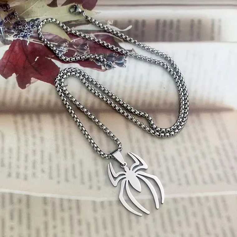 Hip Hop Spider Pendant Chain Necklaces For Men Gothic Neck Chains Punk Insect Vintage Necklace Men Streetwear GiftsXJ250219