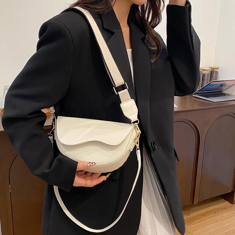 Bag, women's shoulder crossbody armpit bag, 2025 spring/summer new style, texture niche, broadband fashion saddle bag #swissmilitary