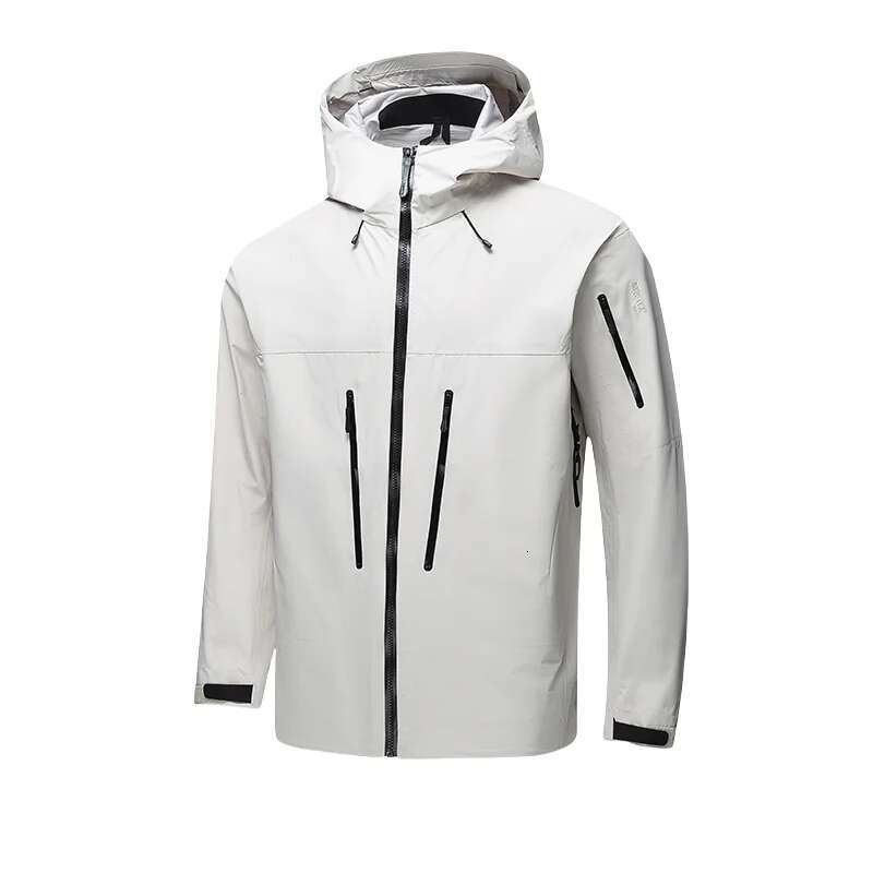 Spring And Autumn Men's Fashion Sports Outdoor Mountaineering Tourism Leisure With Loose Storm Jacket