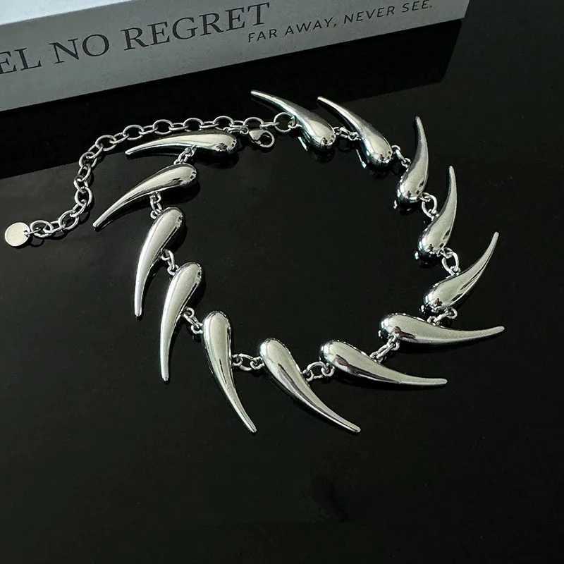 Stainl Steel Chains Rivet Choker Necklace for Men Women Hiphop Punk Neck Chains Short Collar Necklaces Wolf Tooth Jewelry NewXJ250219