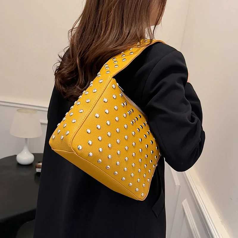 Decoration Quality PU Shoulder Bag Solid Color Box Zipper Fashion Handbag 2024 Hot Sale Bags for Women Womens Bags Y250218
